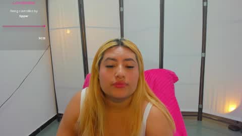 Snapshot of amycook8 chatting on January 2025 10:40:01 AM Amy Cook online show from January 2025 10:40:01 AM