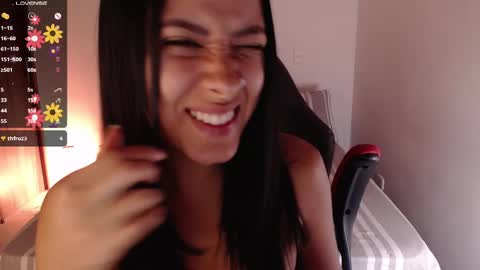 Snapshot of amyharlow_ chatting on December 2024 10:38:02 AM Jenn  online show from December 2024 10:38:02 AM