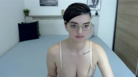 Hi there guys  My pleasure in your hands  pvt is open online show from July 2026 02:01:02 PM
