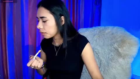 Amy ... Nice to meet u   thumb up me please its important online show from September 2025 02:22:01 AM