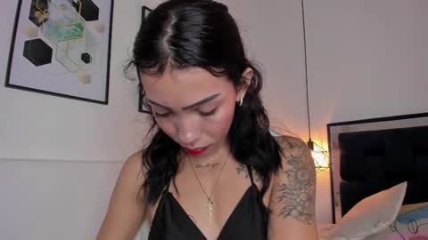 Amy online show from October 2025 01:45:02 PM