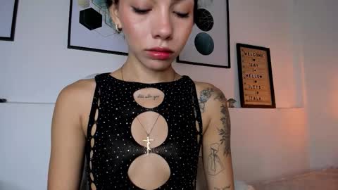 Amy online show from December 2025 11:28:02 AM