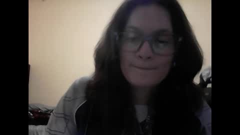 Snapshot of an_e333 chatting on October 2025 02:21:02 AM an_e333 online show from October 2025 02:21:02 AM