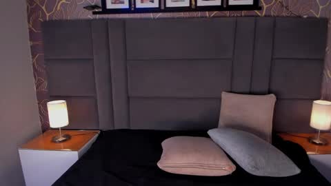 Ana  online show from January 2025 11:34:01 AM