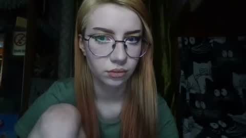 Snapshot of ana_dewitt chatting on January 2025 06:35:01 PM ana dewitt online show from January 2025 06:35:01 PM