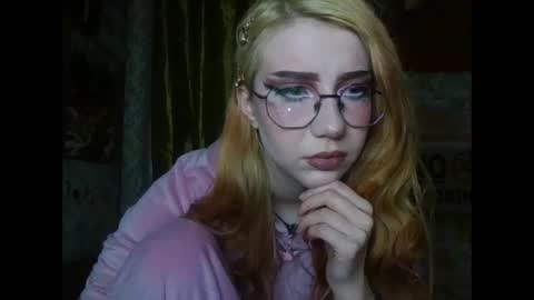 Snapshot of ana_dewitt chatting on January 2025 03:58:02 PM ana dewitt online show from January 2025 03:58:02 PM