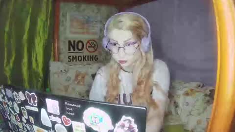 Snapshot of ana_dewitt chatting on February 2025 08:32:01 PM ana dewitt online show from February 2025 08:32:01 PM