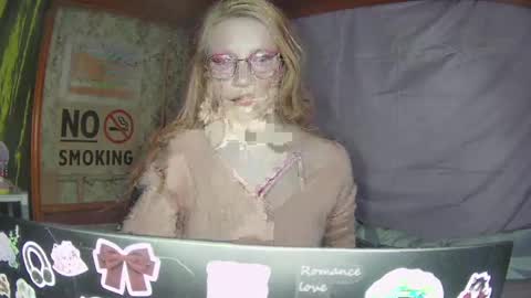 Snapshot of ana_dewitt chatting on February 2025 07:44:01 PM ana dewitt online show from February 2025 07:44:01 PM