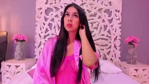 Snapshot of ana_gonzalez chatting on July 2026 08:46:01 PM Ana Gonzalez online show from July 2026 08:46:01 PM