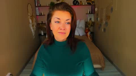 Ana online show from October 2025 10:13:01 AM