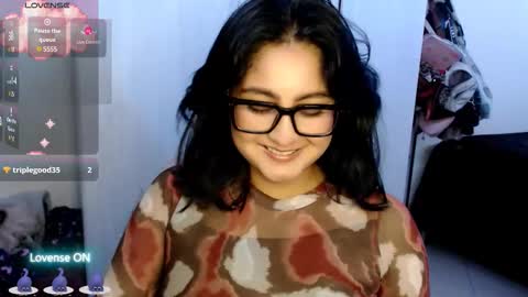 Ana Ricciardi online show from September 2025 03:33:02 AM