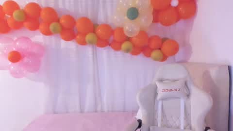 Im anna but you can call me as you want online show from March 2025 08:32:02 PM