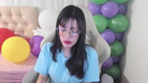 Im anna but you can call me as you want online show from November 2025 09:17:02 PM