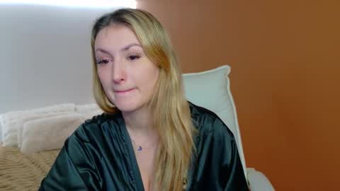 anaayss online show from January 2026 05:33:02 AM