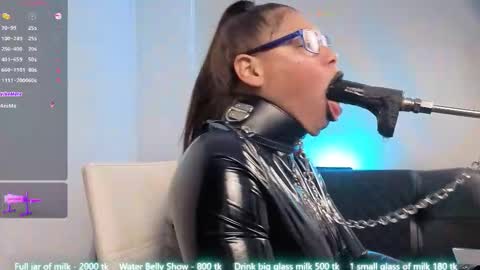 Snapshot of anabel693_ chatting on February 2026 12:28:01 PM Anabel Alice Gandara online show from February 2026 12:28:01 PM