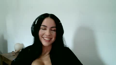 Snapshot of anabelenogueira1 chatting on June 2026 04:28:02 PM anabelenogueira1 online show from June 2026 04:28:02 PM