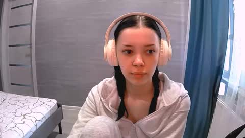 Anabel online show from October 2025 08:17:01 AM