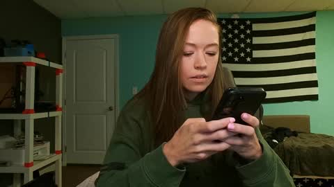 Anabelleleigh online show from December 2024 01:31:02 PM