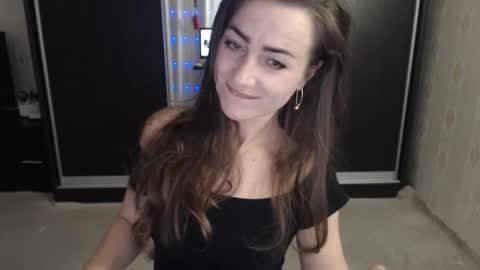 Snapshot of anabelsweet chatting on October 2025 01:06:01 AM Milana online show from October 2025 01:06:01 AM