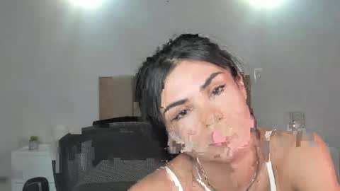 Ana Henao or Annie... Follow me ahenaocb Insta  X online show from April 2026 11:13:01 PM