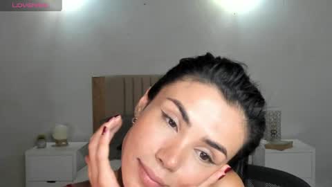 Snapshot of anahenao chatting on July 2026 10:34:01 PM Ana Henao or Annie... Follow me ahenaocb Insta X online show from July 2026 10:34:01 PM