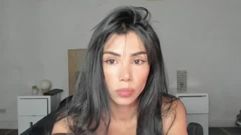 Snapshot of anahenao chatting on July 2026 08:16:02 PM Ana Henao or Annie... Follow me ahenaocb Insta X online show from July 2026 08:16:02 PM