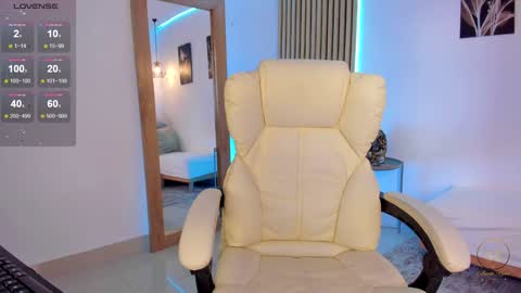 Ana online show from September 2025 04:45:02 PM