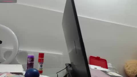 Anahi Browns online show from March 2026 10:15:02 PM