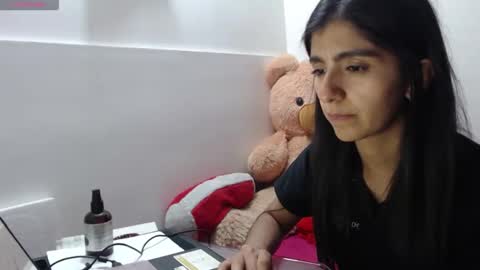 Anahi Browns online show from June 2026 11:43:02 PM