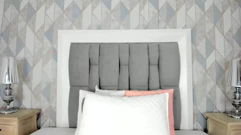   online show from November 2025 11:36:02 AM