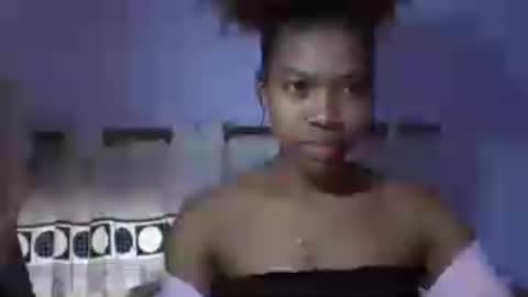 anaissa23 online show from July 2026 11:41:01 AM