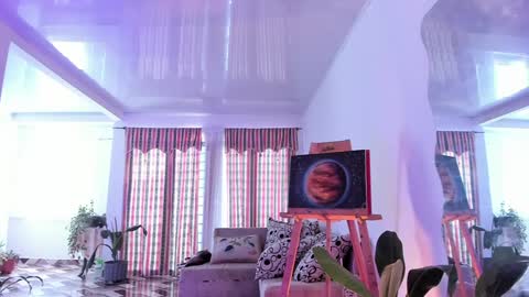 Mariana  online show from January 2025 05:04:01 PM