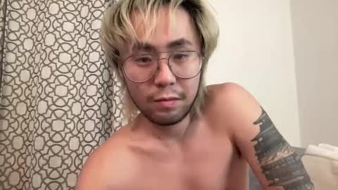 Snapshot of analasian108 chatting on December 2024 06:19:02 AM Anal Asian online show from December 2024 06:19:02 AM