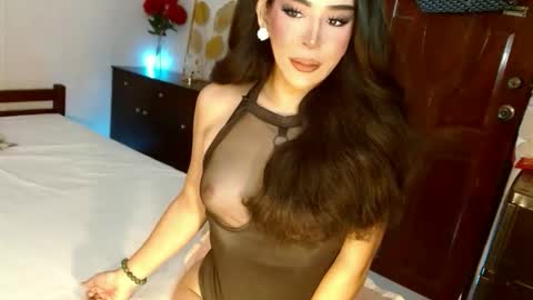 Snapshot of analordgoddessxx chatting on April 2026 12:13:01 AM Thena online show from April 2026 12:13:01 AM