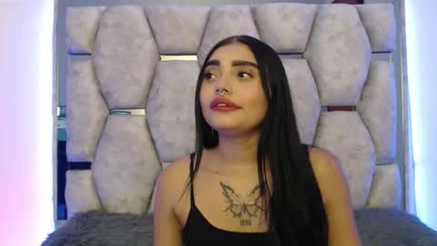 Snapshot of analymilles chatting on October 2025 10:17:02 PM analymilles online show from October 2025 10:17:02 PM