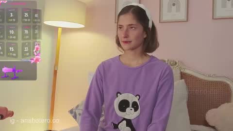 Ana Mara Botero online show from March 2025 08:10:02 PM