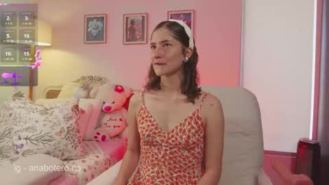 Ana Mara Botero online show from October 2025 08:31:01 PM