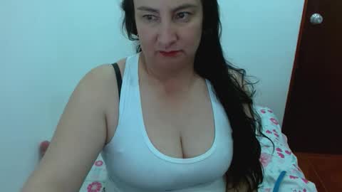 anamaria288 online show from March 2026 01:18:01 AM