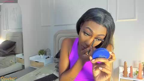 anamonroee online show from February 2026 07:53:01 PM