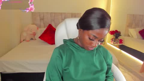 Snapshot of ananya_kay01 chatting on January 2026 01:26:02 PM A N A my connection hours are from 600 pm to 12 pm Colombian time online show from January 2026 01:26:02 PM