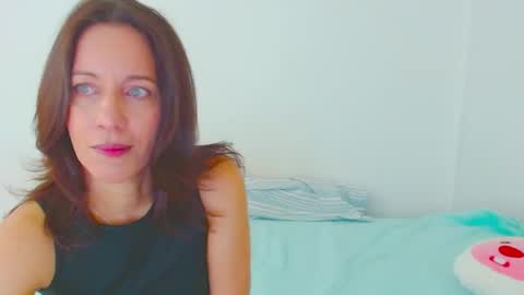 Snapshot of anapereira12 chatting on April 2026 05:17:02 PM anapereira12 online show from April 2026 05:17:02 PM