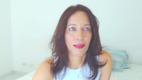 Snapshot of anapereira12 chatting on April 2026 04:48:02 PM anapereira12 online show from April 2026 04:48:02 PM