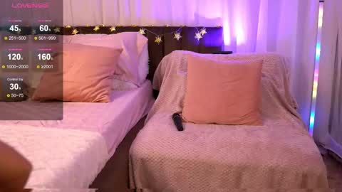 Snapshot of anarhodes chatting on February 2025 07:23:01 AM Anna online show from February 2025 07:23:01 AM