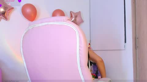 Anastacia online show from April 2026 10:32:01 AM