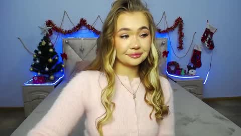 Snapshot of anastacyyellig chatting on December 2024 08:05:02 PM anastacyyellig online show from December 2024 08:05:02 PM