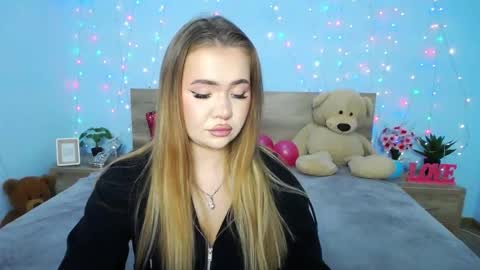 Snapshot of anastacyyellig chatting on January 2025 11:27:01 PM anastacyyellig online show from January 2025 11:27:01 PM