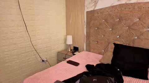 Anastasia Coleman online show from December 2025 07:33:02 PM