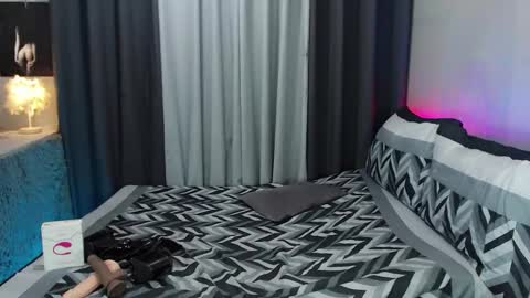 anawalters online show from December 2024 05:07:02 AM