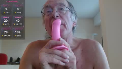 mario online show from November 2025 02:38:01 PM