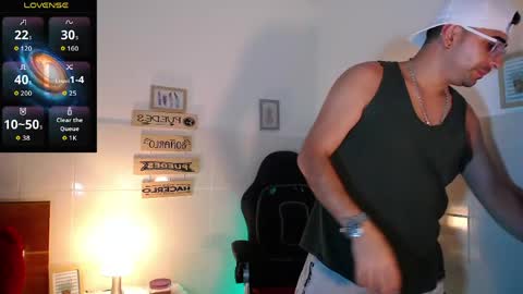 Snapshot of andders_ chatting on May 2026 01:12:01 AM Anders online show from May 2026 01:12:01 AM